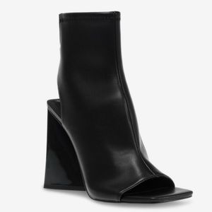 Steve Madden Transfer Heels